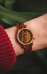 Costa Del Sol Koa Tiger Eye Holzkern Women Watch Featured Image jpg